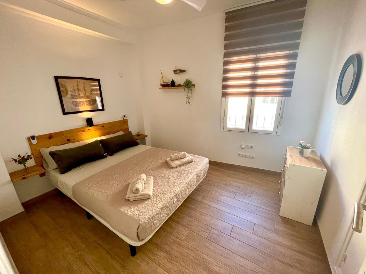 Gatu Casa Muse Junto A La Playa, Vista Al Mar, Aire Acc, Terraza, Wifi Y Chimenea " Preferente Mayores De 25 Anos Y Familias " El Puerto de Santa María Esterno foto